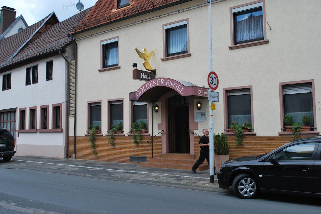 Hotel Gasthof “Goldener Engel” Stockstadt am Main Exteriör bild